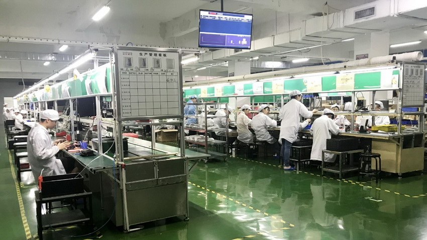 實拍 | 探秘合眾思壯深圳工廠 從元器件到智能終端的精密之旅